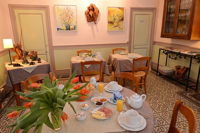 Hotel De La Ferte Шаньи Экстерьер фото