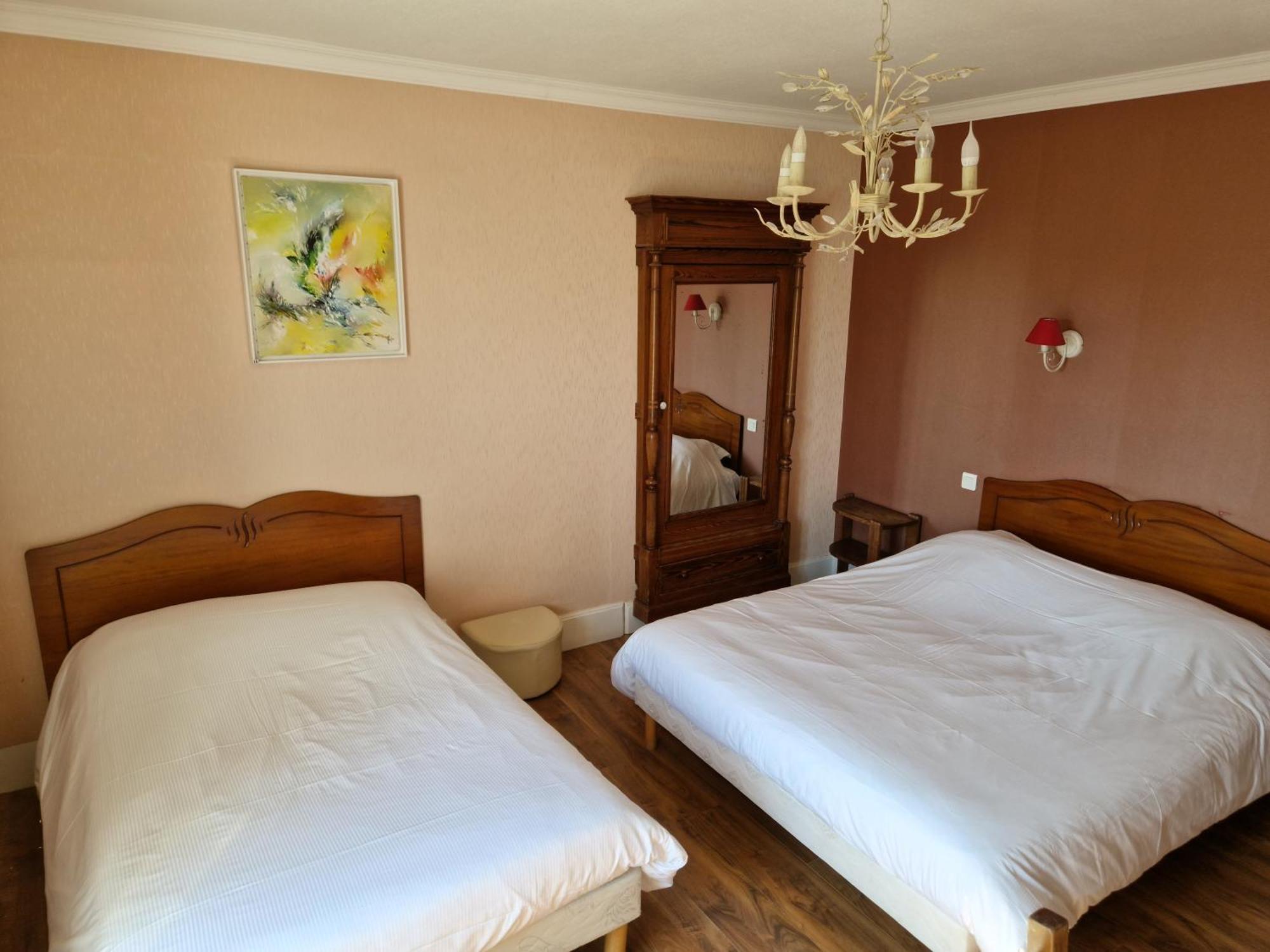 Hotel De La Ferte Шаньи Экстерьер фото